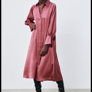 COPY - Oversized satin dress